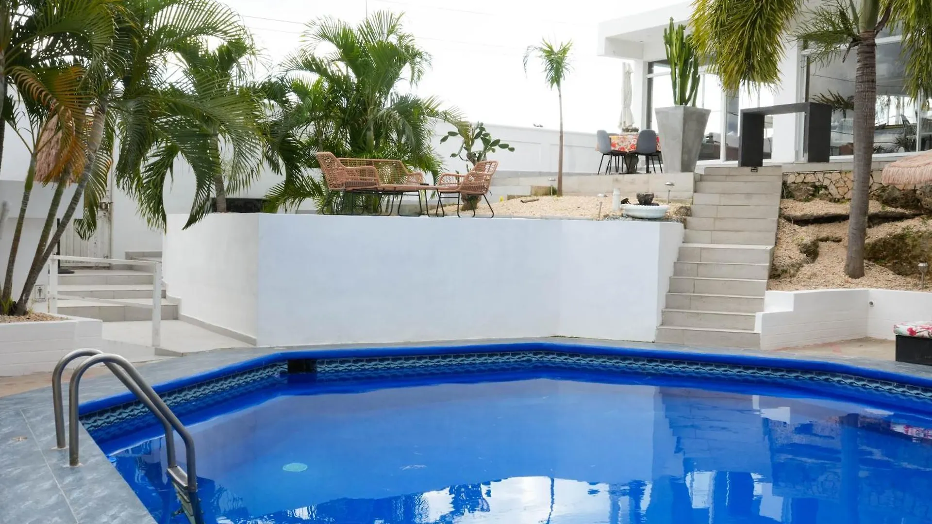 Onyx Luxury Hotel La Romana 0*,